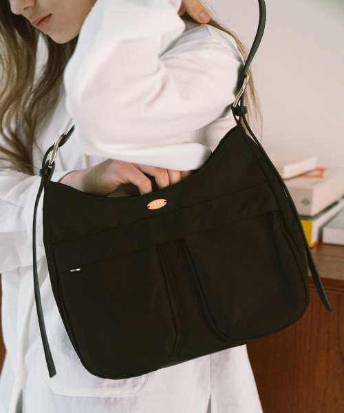 YUPPE(ヨッペ)の「NYLON SHOULDER BAG(ショルダーバッグ・レディース・その他・FREE)」の1枚目の写真