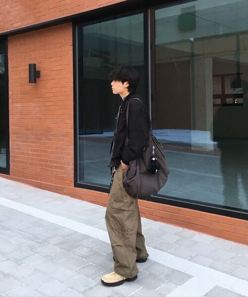 NOUN(ノウン)の「wave pleated blouson (black)(ブルゾン・メンズ・その他・1/2)」の4枚目の写真