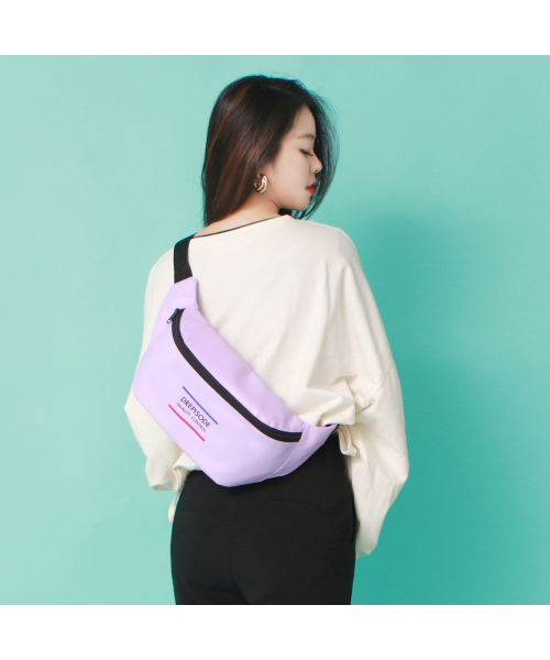 DREPISODE(ドレピソード)の「DQC カラーポップレザーペニーバッグ DL14-PU(ボディバッグ/ウエストポーチ・レディース・その他・FREE)」の3枚目の写真