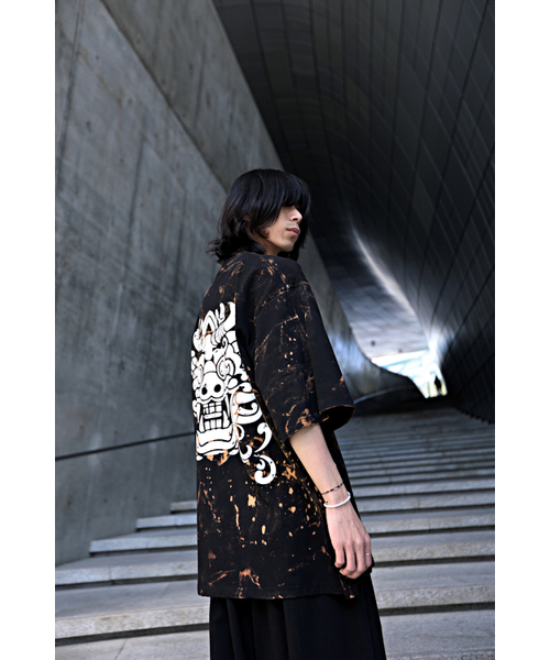 KIRTIMUKHA（キールティムカ）の「ロゴラフブリーチルーズフィット半袖Tシャツブラック（Tシャツ/カットソー・メンズ・その他・2/3）」の13枚目の写真