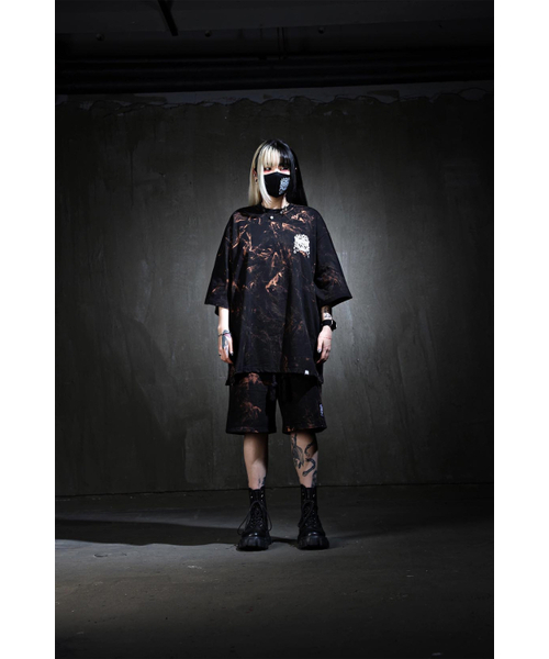 KIRTIMUKHA（キールティムカ）の「ロゴラフブリーチルーズフィット半袖Tシャツブラック（Tシャツ/カットソー・メンズ・その他・2/3）」の15枚目の写真
