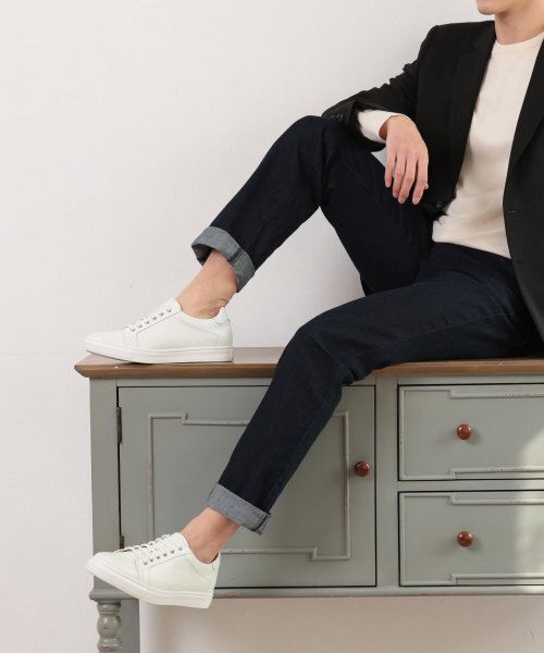 Brookings 24 White Origin Ultralight Sneakers