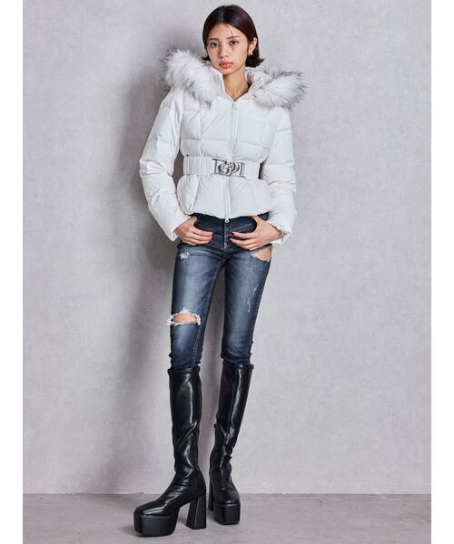 GYDA(ジェイダ)の「ミドルウエストSIDE RIPPEDスキニーデニムパンツ(デニムパンツ・レディース・ブルー/ブラック/ライトブルー/インディゴブルー・SMALL/X-SMALL/MEDIUM)」の22枚目の写真