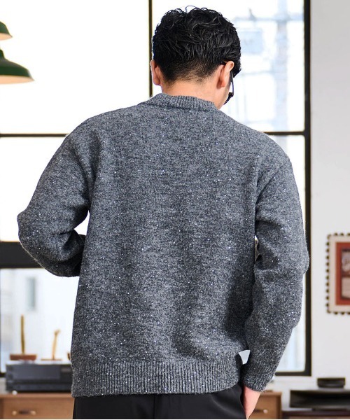 CavariA（キャバリア）の「『CavariA/キャバリア』スパンコールニットクルーネック（ニット/セーター・メンズ・グレー/ブラウン/チャコールグレー・L/M）」の13枚目の写真