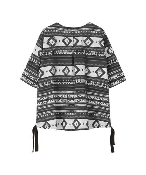 ZUCCa（ズッカ）の「エスニックプリント / プルオーバー / S（ポロシャツ・レディース・ブラック/ブルー・M size）」の7枚目の写真