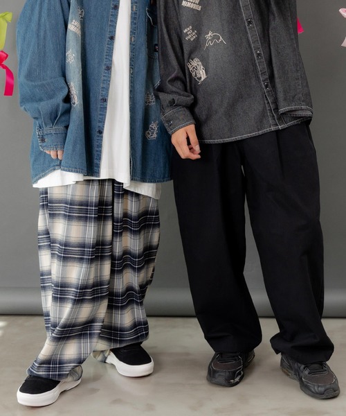 ScoLar Parity（スカラーパリティ）の「353140：ポッケにパリティキャラクターズ 3素材パンツ（その他パンツ・レディース・ブルー/チャコールグレー/ブラック・M）」の6枚目の写真