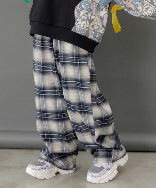 ScoLar Parity（スカラーパリティ）の「353140：ポッケにパリティキャラクターズ 3素材パンツ（その他パンツ・レディース・ブルー/チャコールグレー/ブラック・M）」の14枚目の写真