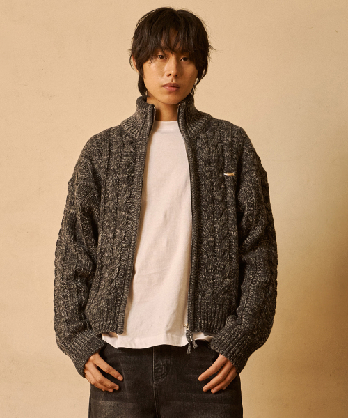 Heavy Cable Zip‑Up Knit Cardigan — тяжёлый вязаный кардиган на молнии, угольный