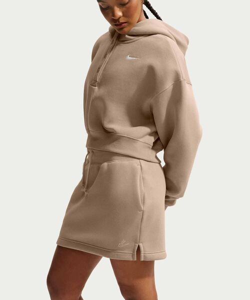 NIKE(ナイキ)の「ナイキ スポーツウェア フェニックス フリース ウィメンズ ハイウエスト スリム ミニ スカート / Nike Sportswear Phoenix Fleece Women's High-Waisted Slim Mini Skirt IQ1254-248 Linen(スカート・レディース・カーキ系・XL/L/XS/S/M)」の3枚目の写真
