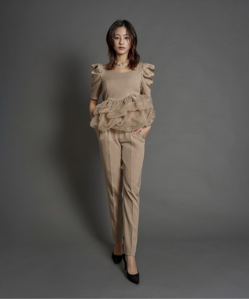 My shawty(マイシャウティー)の「pearl peplum set up(パンツドレス・レディース・ベージュ/ブラック×ホワイト・MEDIUM/SMALL)」の5枚目の写真