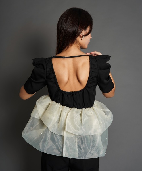 My shawty(マイシャウティー)の「pearl peplum set up(パンツドレス・レディース・ベージュ/ブラック×ホワイト・MEDIUM/SMALL)」の11枚目の写真