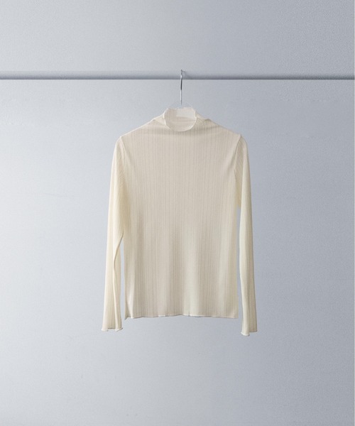 on:nue（オンニュ）の「【on:nue】[着用動画あり！] ラメラインシアーメロートップス（Tシャツ/カットソー・レディース・ブラウン/アイボリー/グレー・FREE）」の16枚目の写真