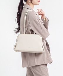 tov（トーヴ）の「【TOV】トートバッグ　肩掛け　トートバッグ PETAL OBLONG BAG M（トートバッグ）」