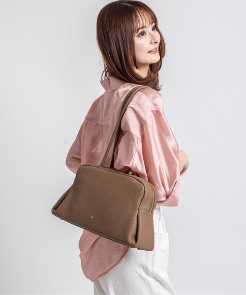 tov（トーヴ）の「【TOV】トートバッグ　肩掛け　トートバッグ PETAL OBLONG BAG M（トートバッグ・レディース・グレー/ブラック/ブラウン/ホワイト・FREE）」の8枚目の写真