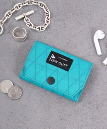 DAY OUT（デイアウト）の「財布（財布）」