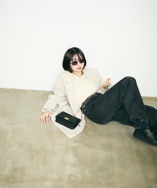 TONER(トナー)の「キルティングチェーンショルダーバッグ/ロゴプレート付き/財布(ショルダーバッグ・レディース・ブラック・FREE)」の2枚目の写真