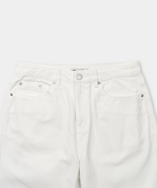 EXCONTAINER(エックスコンテナ)の「グランジポケットフレアデニムパンツ(ホワイト)(デニムパンツ・メンズ・その他・SMALL/MEDIUM/LARGE/X-LARGE)」の2枚目の写真