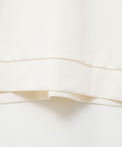 NOLLEY’S(ノーリーズ)の「ウォッシャブルダンボール襟付きプルオーバー(スウェット・レディース・オフホワイト/ネイビー・38)」の22枚目の写真