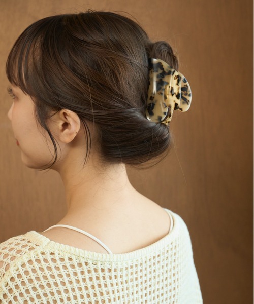 emmi（エミ）の「【HEART】ニュアンスハートヘアクリップ（バレッタ/ヘアクリップ・レディース・ライトベージュ/マルチ/ホワイト・F）」の5枚目の写真