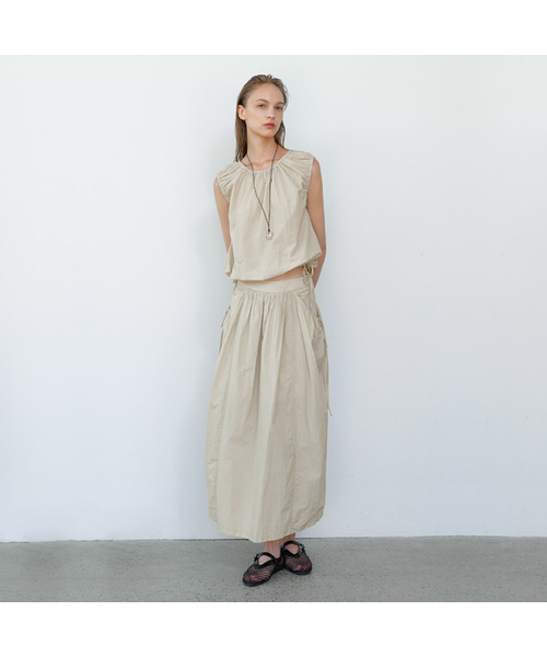 ATELIER NAIN(アトリエナイン)の「MIA RIBBON SET-UP SHIRRING SKIRT(SK-5021)(スカート・レディース・ブラック/ベージュ・MEDIUM/SMALL)」の2枚目の写真