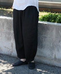 リネン裾タックパンツ