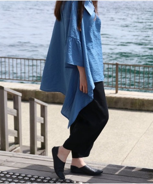 sanpo kuschel(サンポクシェル)の「リネン裾タックパンツ(その他パンツ・レディース・ブラック・FREE)」の11枚目の写真