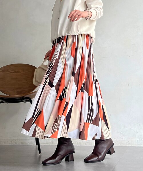 un dix cors（アンディコール）の「幾何柄プリーツスカート（スカート・レディース・グリーン/オレンジ・FREE）」の4枚目の写真