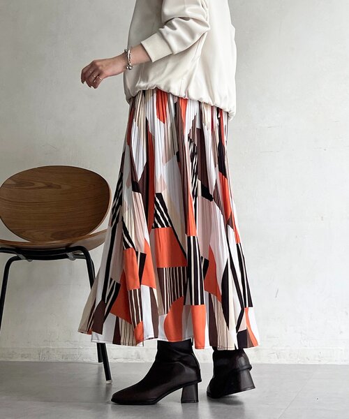 un dix cors（アンディコール）の「幾何柄プリーツスカート（スカート・レディース・グリーン/オレンジ・FREE）」の5枚目の写真