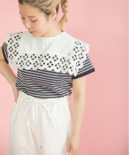 Dot＆Stripes CHILD WOMAN（ドットアンドストライプス　チャイルドウーマン）の「コットンリネンキャンバス フラワーカットワーク スクエア付け襟（付け襟・レディース・ホワイト・FREE）」の11枚目の写真