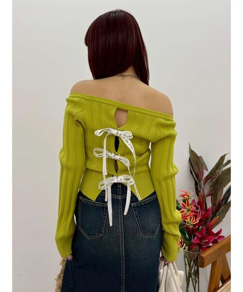 EVRIS(エヴリス)の「2WAYバックリボンニットトップス(ニット/セーター・レディース・ブラック/グレー/ホワイト/グリーン・FREE)」の17枚目の写真