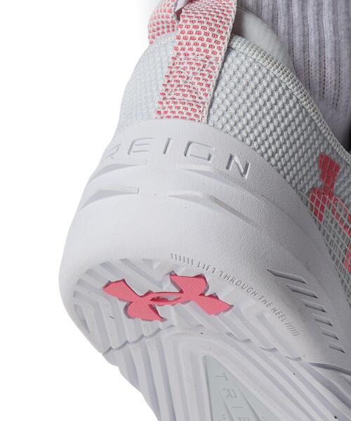 UNDER ARMOUR（アンダーアーマー）の「UAトライベースレイン 6（トレーニング/レディース）（スニーカー・レディース・グレー系その他・25.5cm/23.5cm/24.5cm/23.0cm/22.5cm/26.0cm/25.0cm/24.0cm）」の5枚目の写真