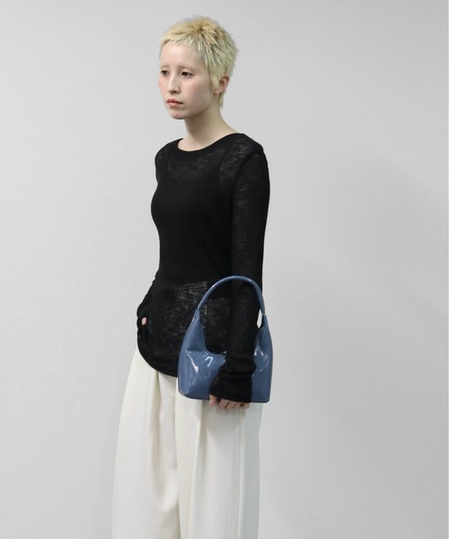 THE CELL.(ザセルドット)の「三日月MINIハンドバッグ HALF MOON MINI HANDBAG(ハンドバッグ・レディース・シルバー/ブルー/ブラック・FREE)」の6枚目の写真