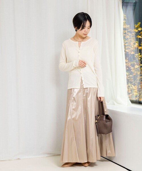 NOLLEY’S（ノーリーズ）の「45th limited editionウォッシャブルメタリックマチ入りマキシスカート（スカート・レディース・シルバー/ゴールド・1/2）」の9枚目の写真