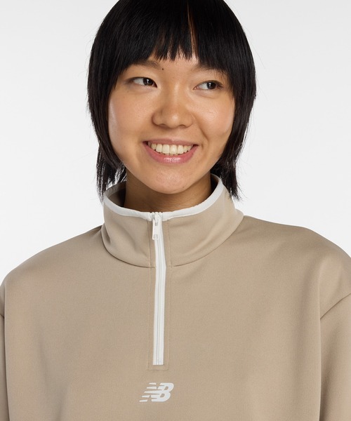 NEW BALANCE(ニューバランス)の「ニットショートスリーブハーフジップ(スウェット・レディース・ブラック/ベージュ・SMALL/MEDIUM/LARGE/X-LARGE)」の7枚目の写真