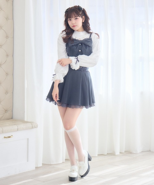 ROJITA（ロジータ）の「【セットアップ対応】レーシトップス+ビスチェセット（Tシャツ/カットソー・レディース・チャコールグレー/ピンクベージュ/ブラック・FREE）」の4枚目の写真