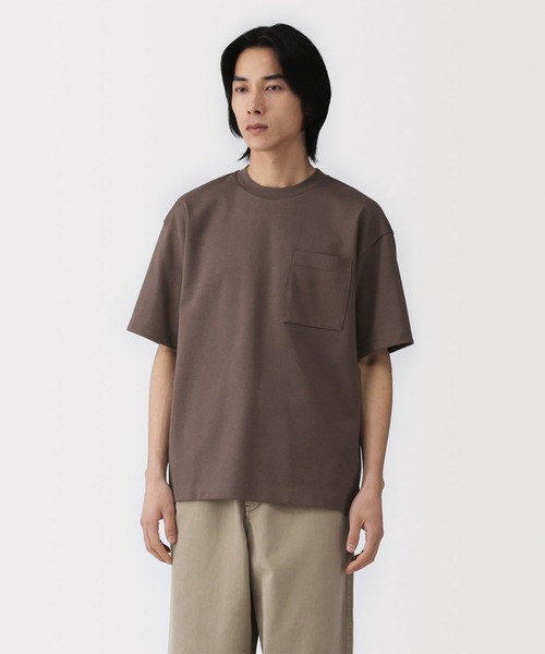 無印良品(ムジルシリョウヒン)の「紳士 涼感UVカットワイド半袖Tシャツ(Tシャツ/カットソー・メンズ・ホワイト/ライトグレー/ダークブラウン系/ブラック/スモーキーグリーン系/ライトブルー/グレー系/ネイビー/ブラウン系・S/M/L/XL)」の6枚目の写真