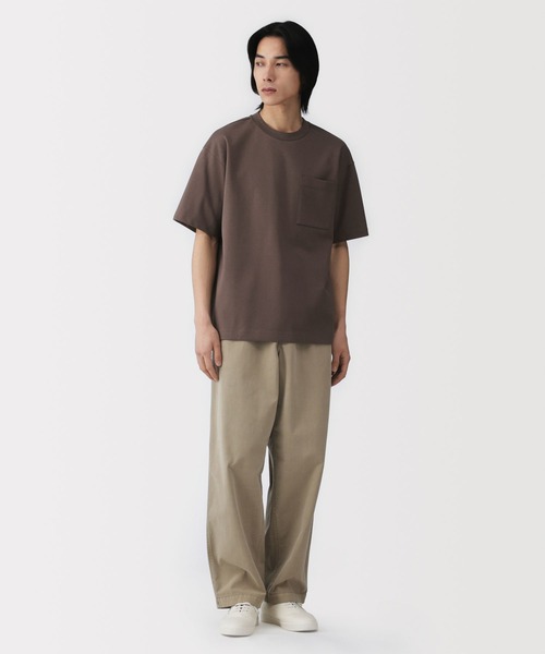 無印良品(ムジルシリョウヒン)の「紳士 涼感UVカットワイド半袖Tシャツ(Tシャツ/カットソー・メンズ・ホワイト/ライトグレー/ダークブラウン系/ブラック/スモーキーグリーン系/ライトブルー/グレー系/ネイビー/ブラウン系・S/M/L/XL)」の10枚目の写真