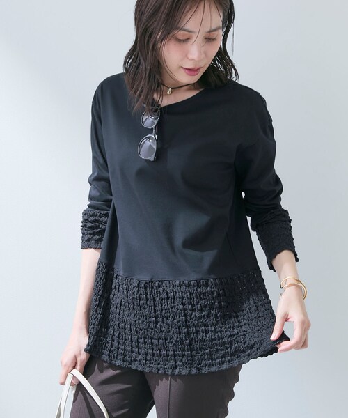 INDIVI（インディヴィ）の「【洗える／レイヤードにおすすめ】シャーリングレース ロングTシャツ（Tシャツ/カットソー・レディース・ブラック/ホワイト・34/19/15 /13/05/38）」の2枚目の写真