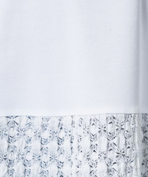 INDIVI（インディヴィ）の「【洗える／レイヤードにおすすめ】シャーリングレース ロングTシャツ（Tシャツ/カットソー・レディース・ブラック/ホワイト・34/19/15 /13/05/38）」の11枚目の写真