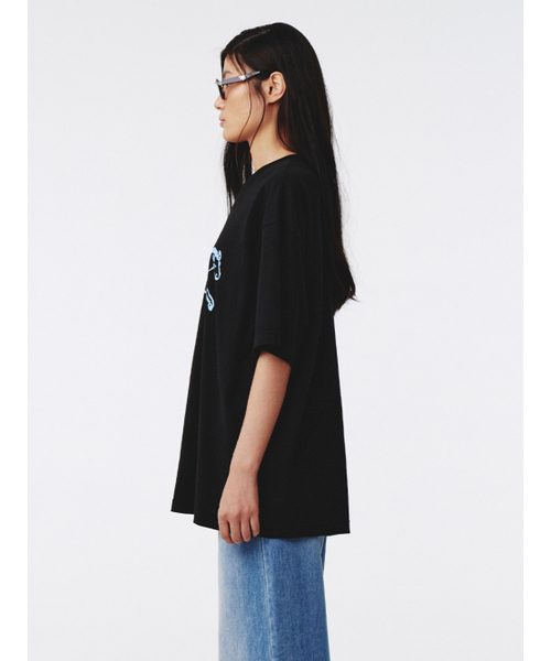 Kijun(キジュン)の「ペガサス オーバーサイズ Tシャツ ユニセックス ブラック(Tシャツ/カットソー・レディース・その他・SMALL/MEDIUM/LARGE)」の2枚目の写真
