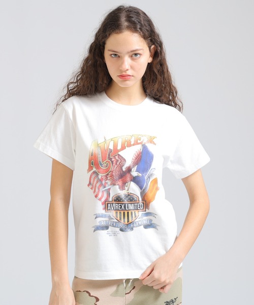 AVIREX(アヴィレックス)の「FADE EAGLE T-SHIRT(Tシャツ/カットソー・レディース・オフホワイト/オレンジ/チャコールグレー・M/S)」の2枚目の写真