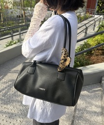 【軽量/肩掛け/500ml収納】ボックスワイドボストン