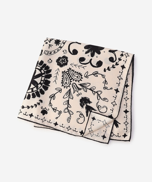 manipuri（マニプリ）の「manipuri | シルクスカーフ ボヘミアン 65×65 WOMEN（バンダナ/スカーフ・レディース・ブラック/アイボリー・ONE）」の7枚目の写真