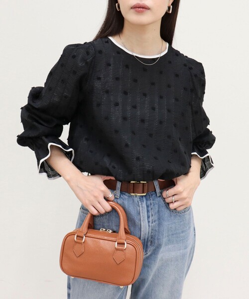 fredy emue（フレディエミュ）の「【大人気シリーズの最新作】バック釦配色ギャザーブラウス（シャツ/ブラウス・レディース・ブラック/グレイッシュベージュ/オフホワイト・38）」の17枚目の写真