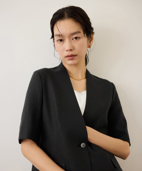 ROPE'（ロペ）の「リネンハーフスリーブノーカラー半袖ジャケット（ノーカラージャケット・レディース・ブラック/キナリ・38/36）」の9枚目の写真