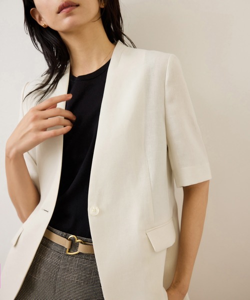 ROPE'（ロペ）の「リネンハーフスリーブノーカラー半袖ジャケット（ノーカラージャケット・レディース・ブラック/キナリ・38/36）」の3枚目の写真