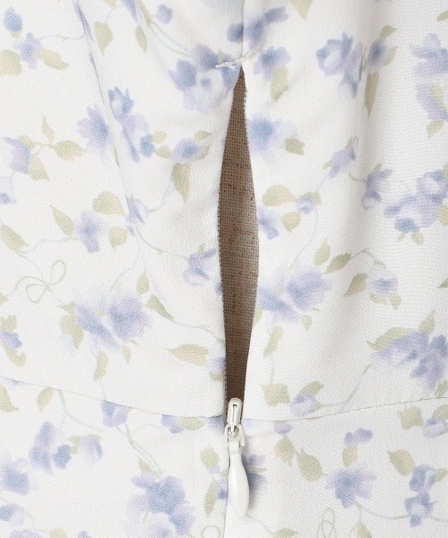 F i.n.t（フィント）の「リボンアイビーフラワー柄レースアップワンピース（ワンピース・レディース・ブラック×ブルー/アイボリー・FREE）」の12枚目の写真