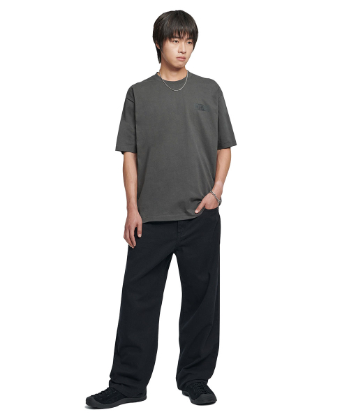 NOMANUAL(NOMANUAL)の「無規則 ORBIT CROSS Tシャツ - チャコール(Tシャツ/カットソー・レディース・その他・MEDIUM/LARGE/SMALL/X-LARGE)」の3枚目の写真