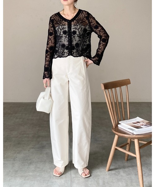 She's Closet(シーズクローゼット)の「長袖 ショート丈 かぎ針編み クロシェレースカーディガン(カーディガン/ボレロ・レディース・ブラック/アイボリー・FREE)」の21枚目の写真