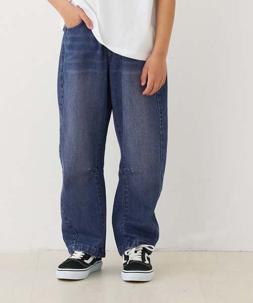 coca(coca)(コカ)の「キッズ デニムバレルレッグパンツ(デニムパンツ・キッズ・ライトブルー/ブルー・130/120/150/140)」の12枚目の写真